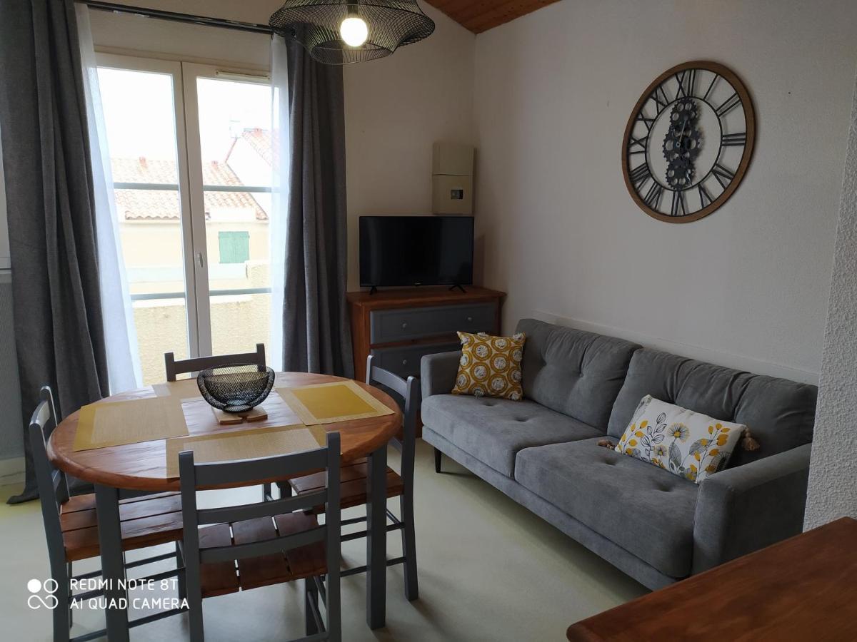 Logement 88 2-4 Personnes 500 M Plage Classe 2 Etoiles Dolus d'Oléron Buitenkant foto